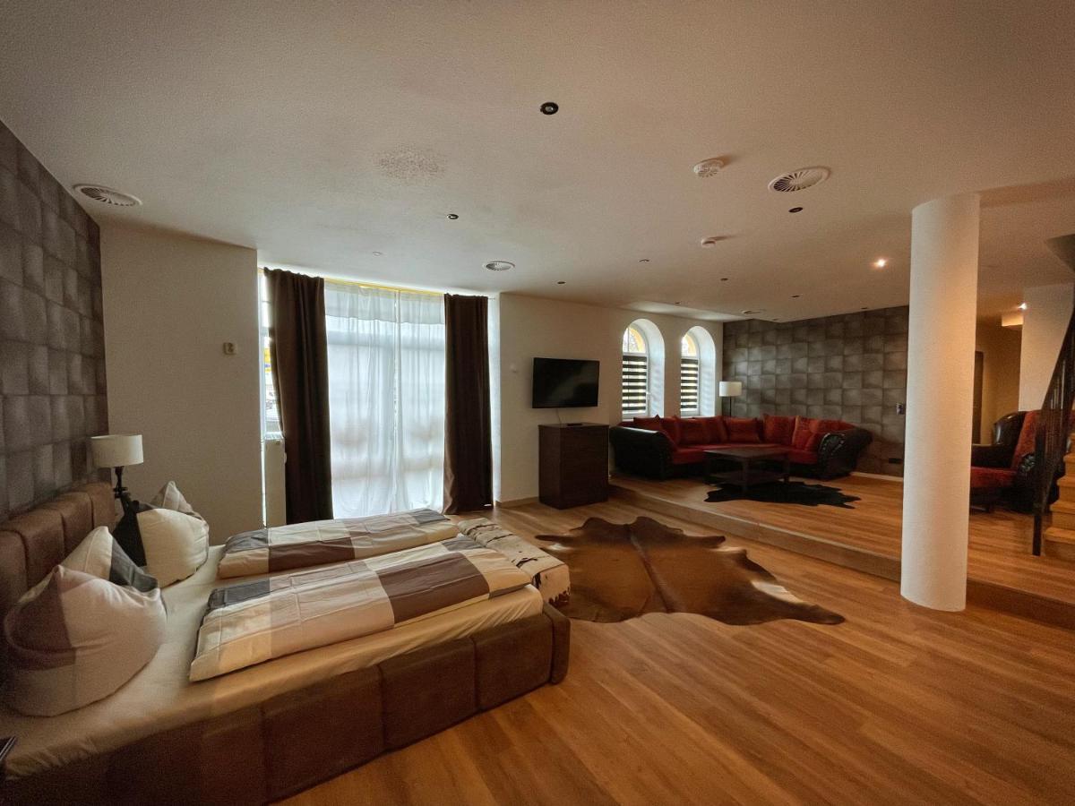 Talgarten Suite Ерфурт Екстериор снимка